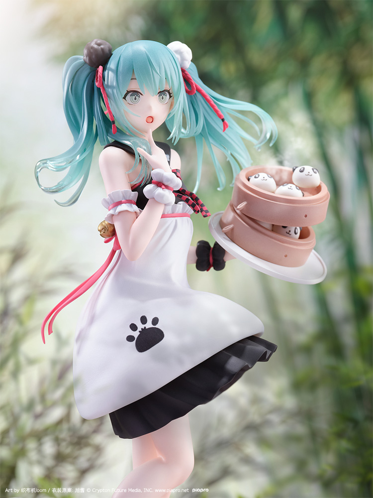 S-FIRE MIKU PANDA BUN FIGURE